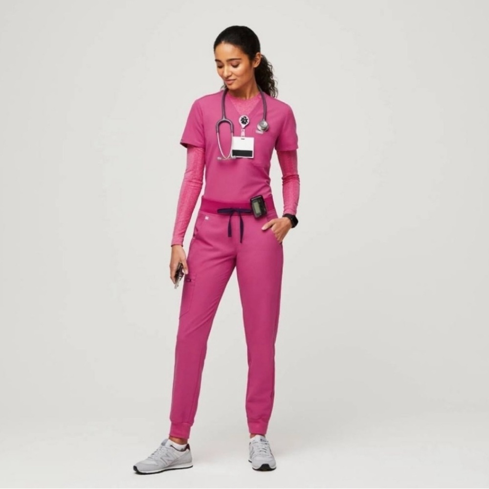 FIGS electric orchid Zamora joggers!!! Size XS petite!